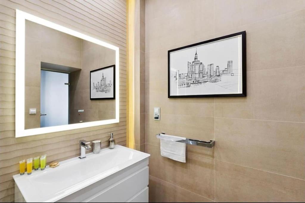 Nowy Swiat 60 - 170 M Do Metra - Prywatne Mieszkanie W Centrum Warszawy - Better Rental وارسو المظهر الخارجي الصورة